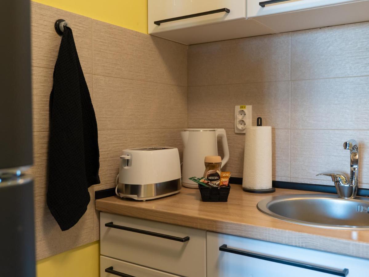 Green Apple Apartment Subotica Exterior photo